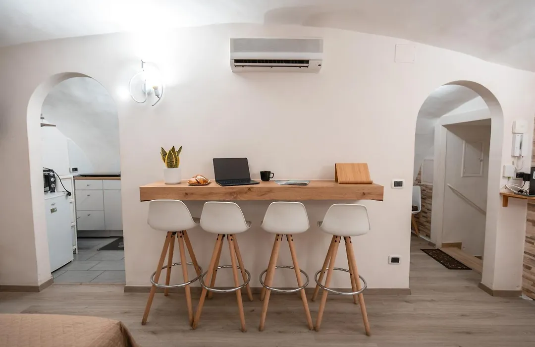 Il Salotto Di Napoli - Guest House-1